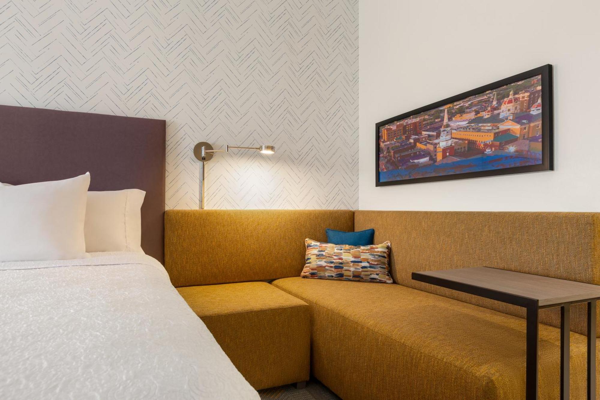 Home2 Suites By Hilton יורק מראה חיצוני תמונה