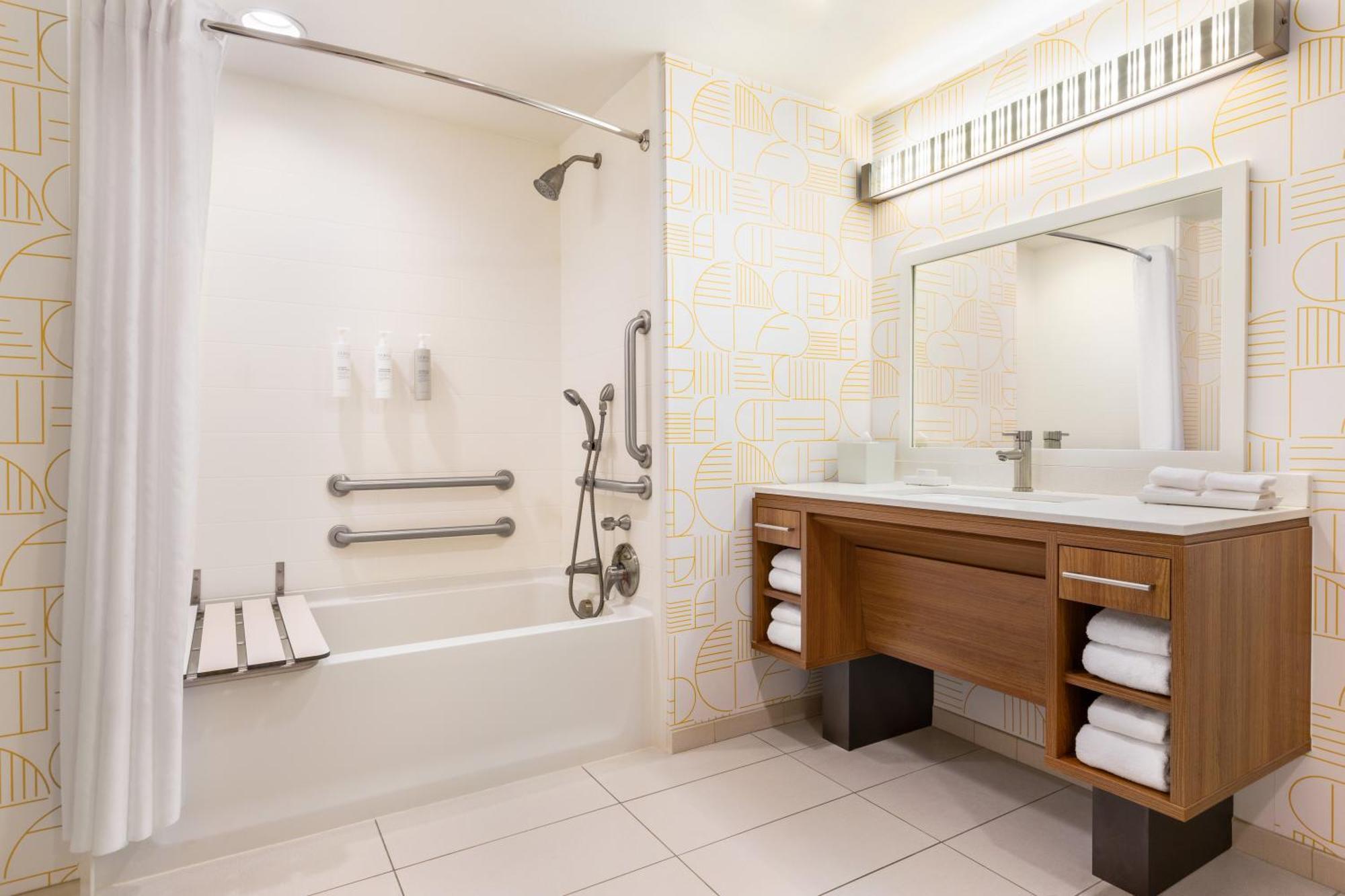 Home2 Suites By Hilton יורק מראה חיצוני תמונה