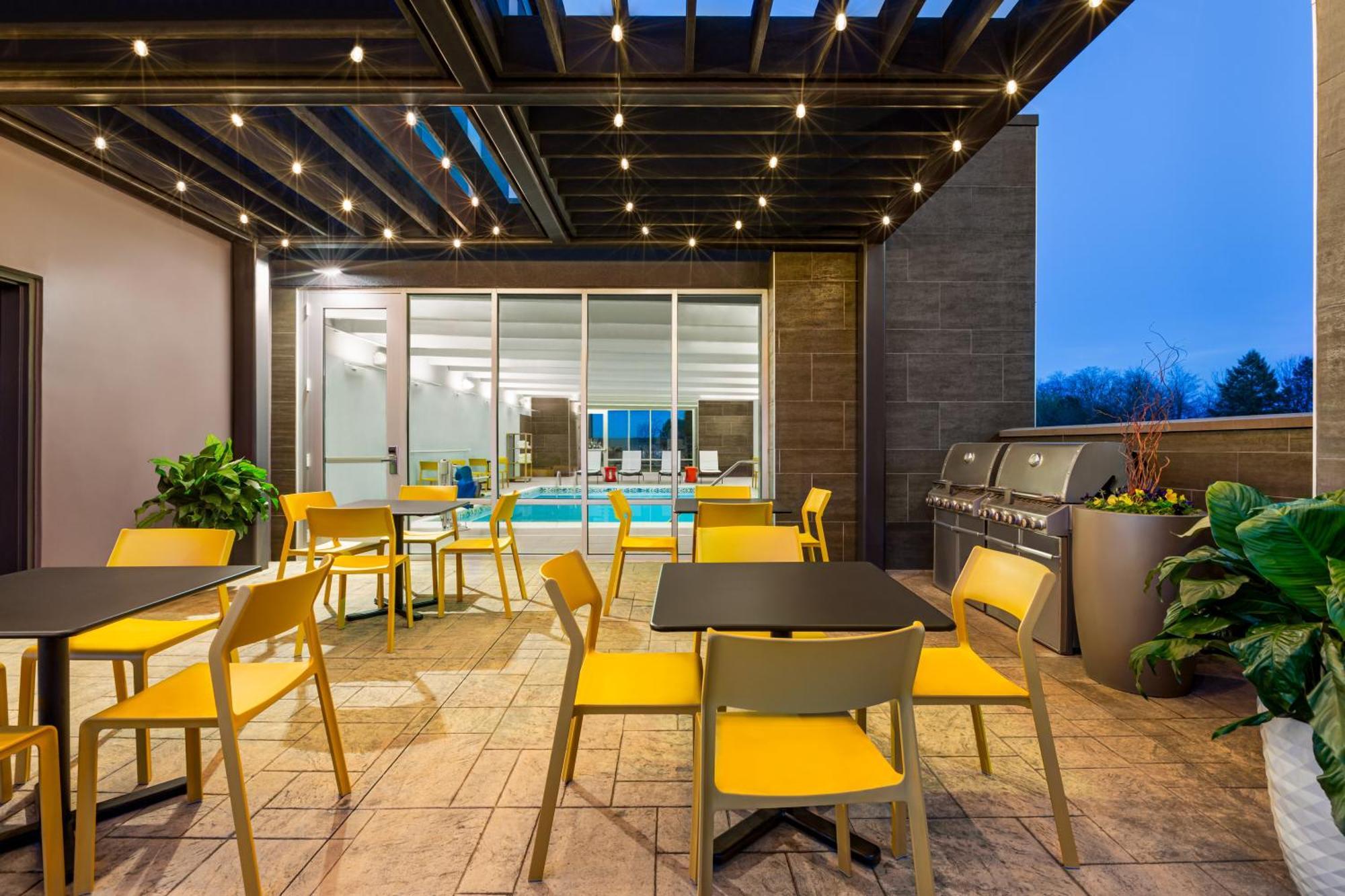 Home2 Suites By Hilton יורק מראה חיצוני תמונה