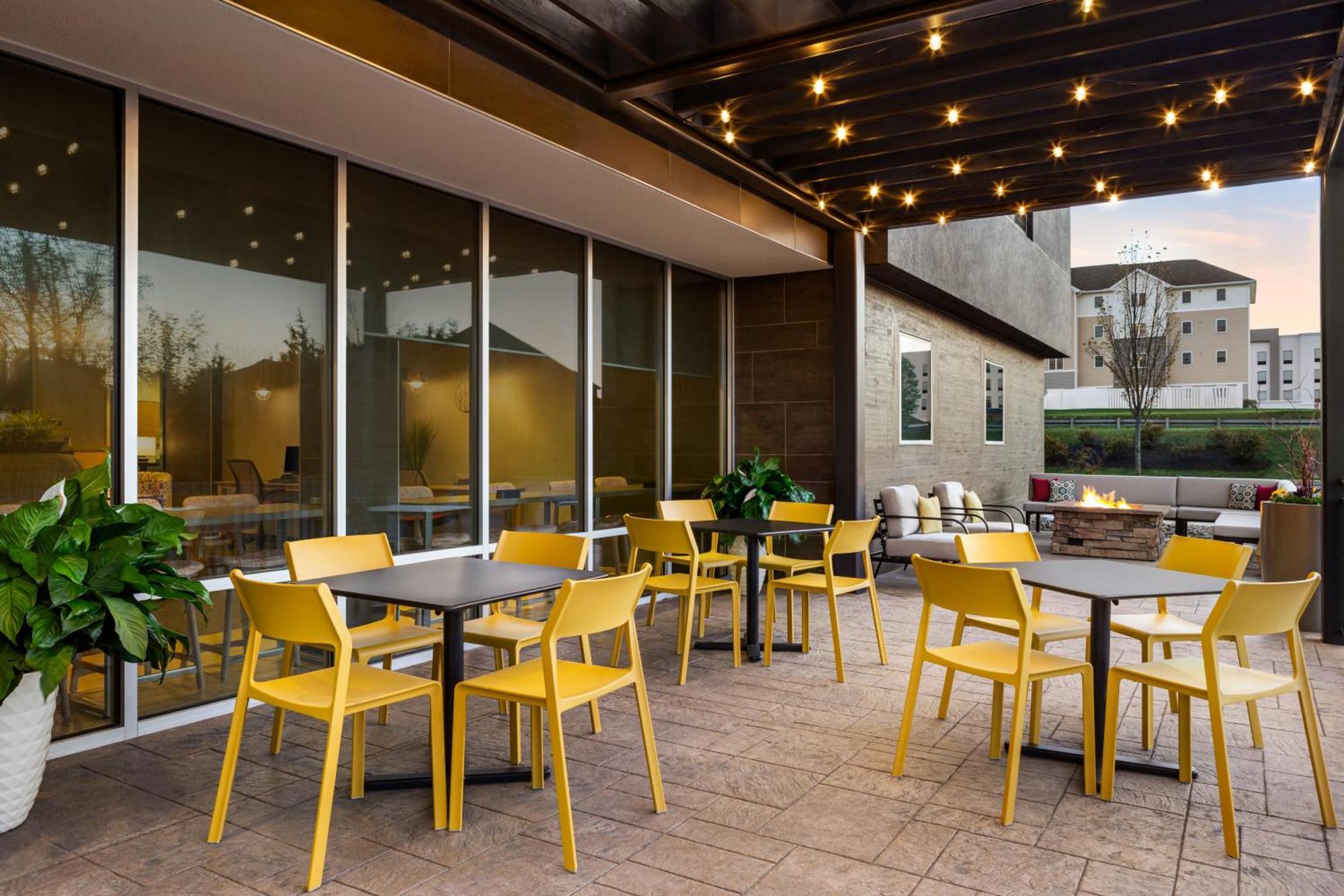 Home2 Suites By Hilton יורק מראה חיצוני תמונה