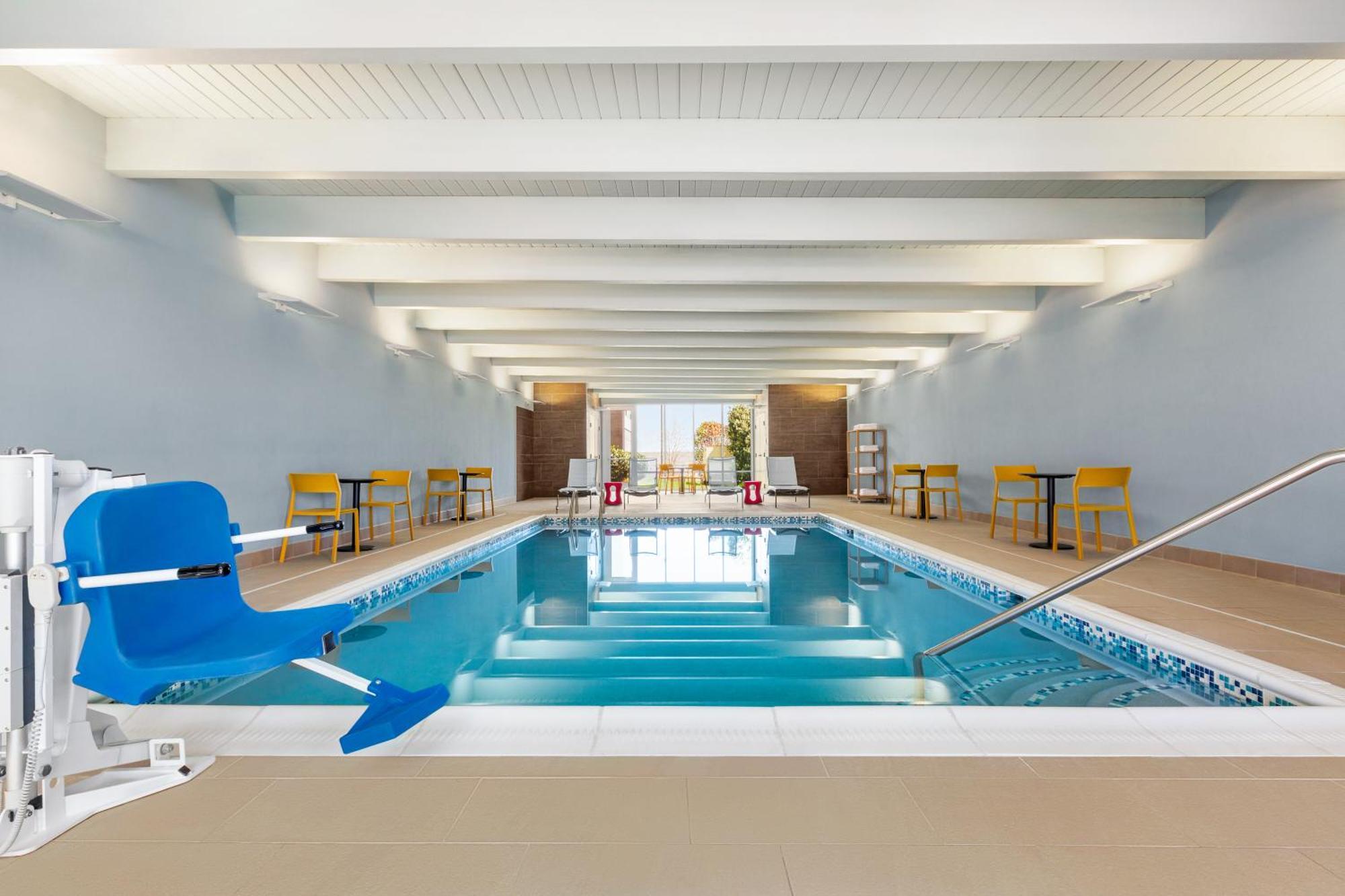 Home2 Suites By Hilton יורק מראה חיצוני תמונה