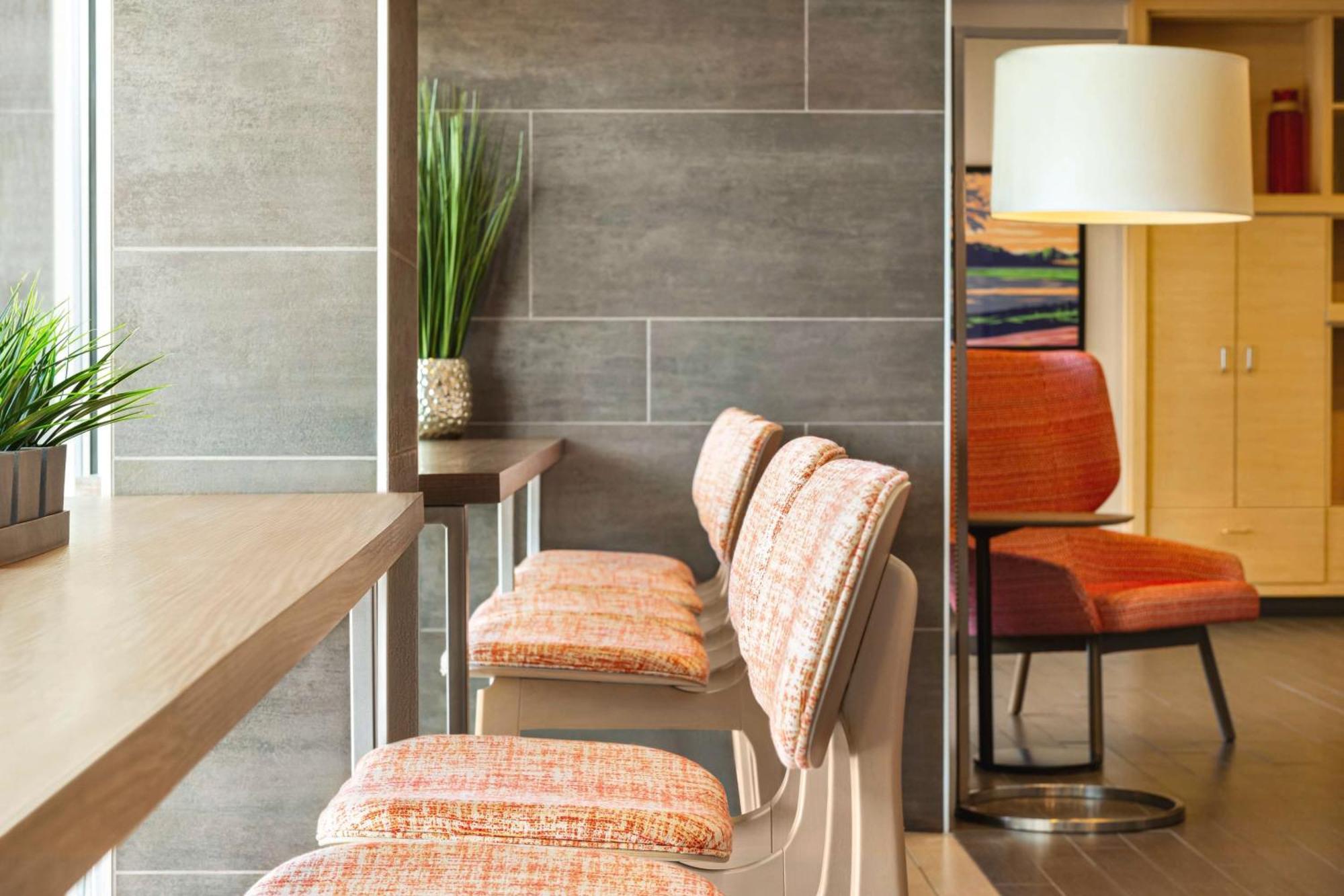 Home2 Suites By Hilton יורק מראה חיצוני תמונה