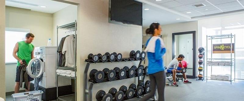 Home2 Suites By Hilton יורק מראה חיצוני תמונה